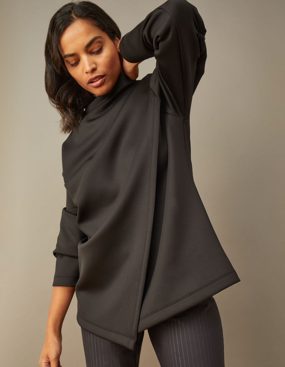Asymmetric Colorblock Loose Pullover main image 0